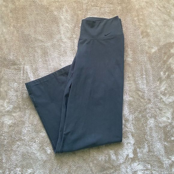 Nike Pants & Jumpsuits Nike Ten One Black Flare Yoga Pants Poshmark